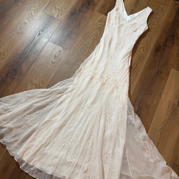 Vintage Dresses & Skirts - Vintage 100% Silk Beaded Dress Vintage Wedding Dress Vintage Silk Beaded Wedding